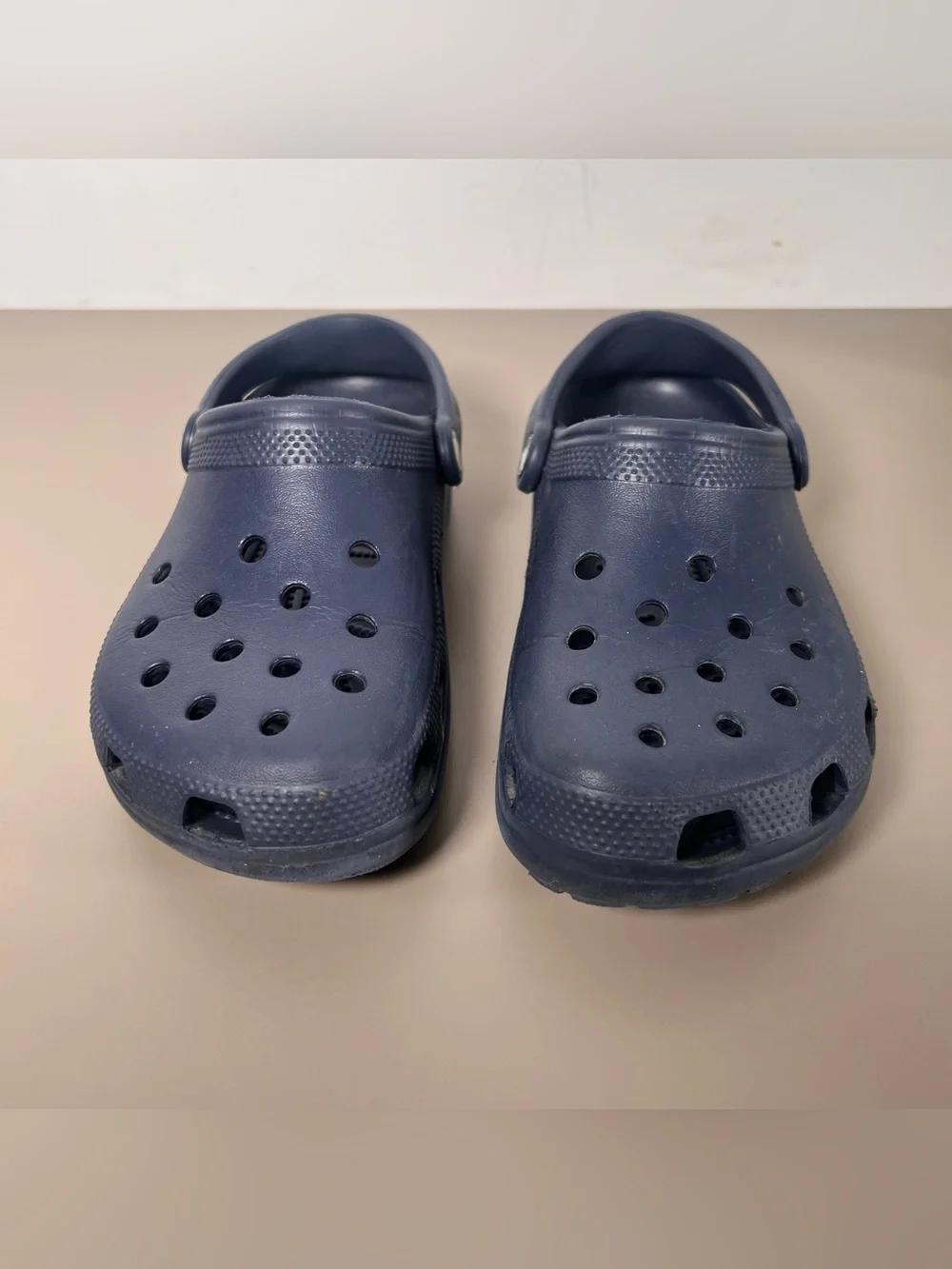 CROCS navy size junior