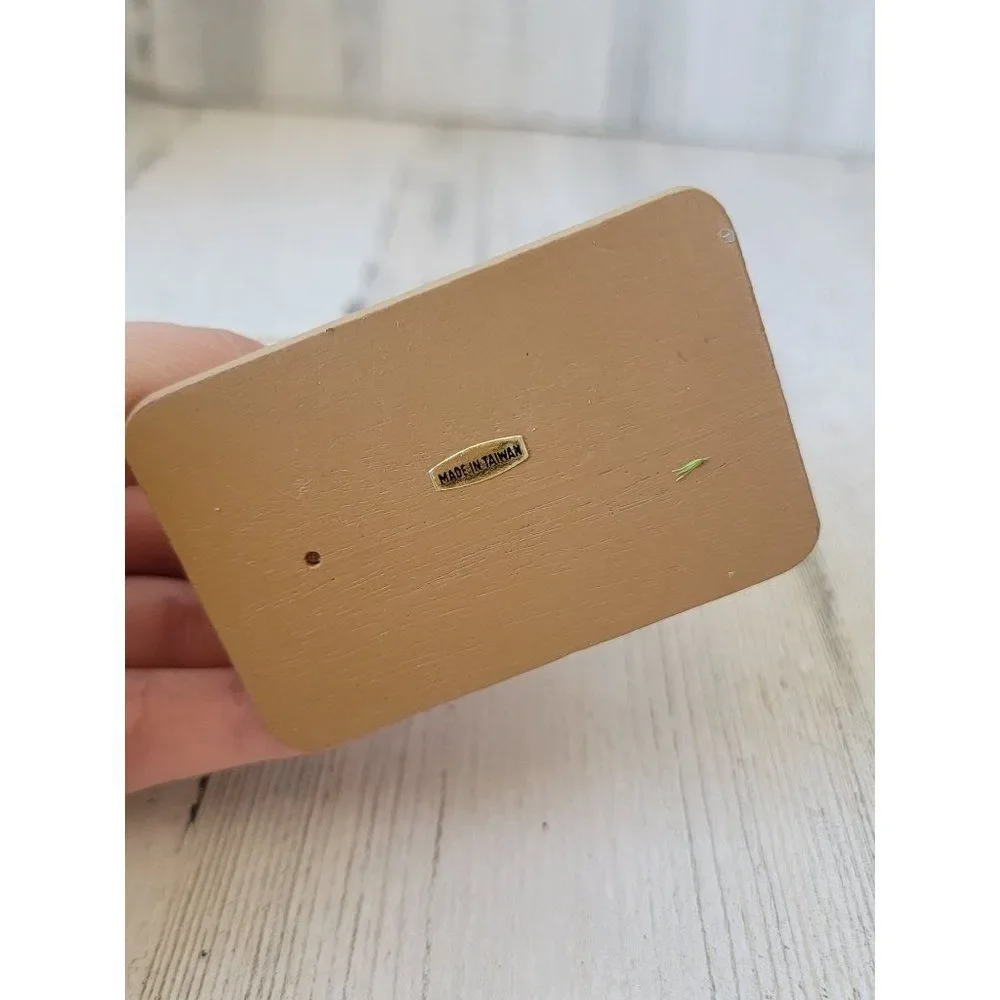 unbranded vintage wooden