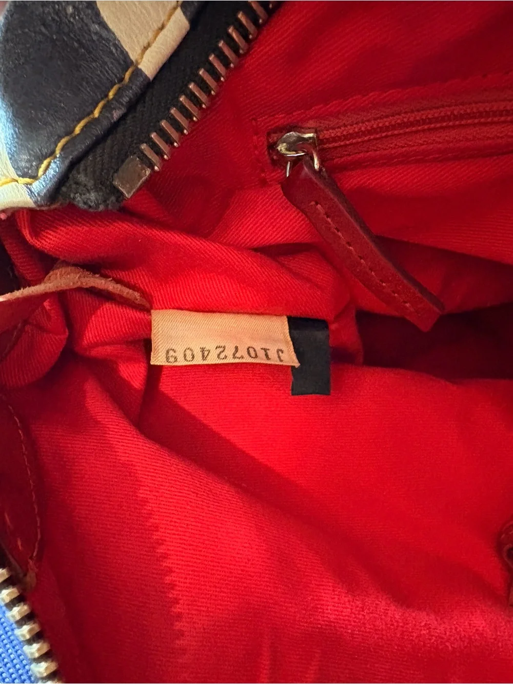 Dooney & Bourke smoke free