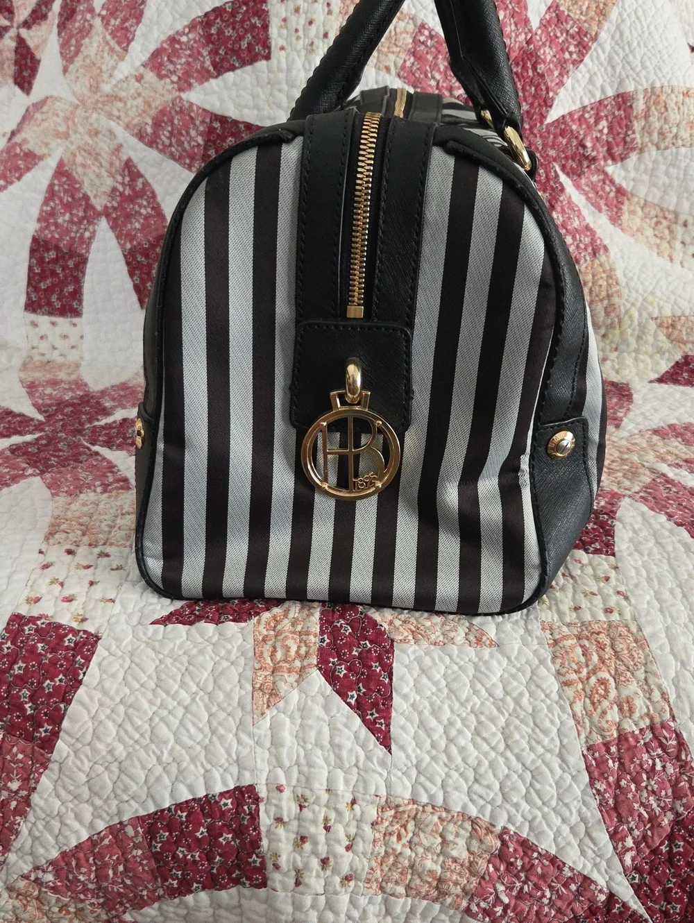 henri bendel handles bold