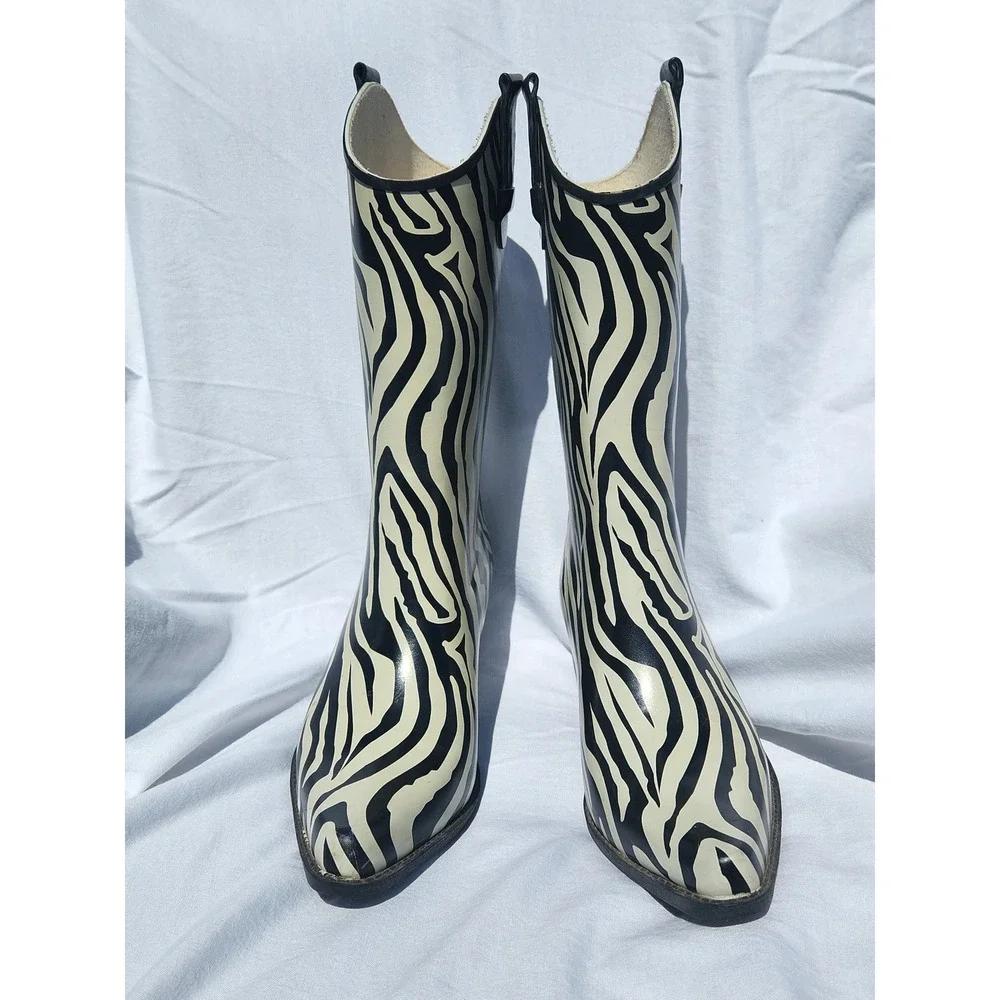 Corkys zebra print