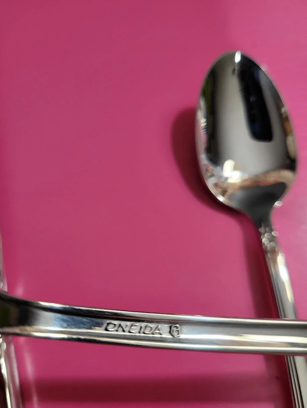Oneida includes spoon