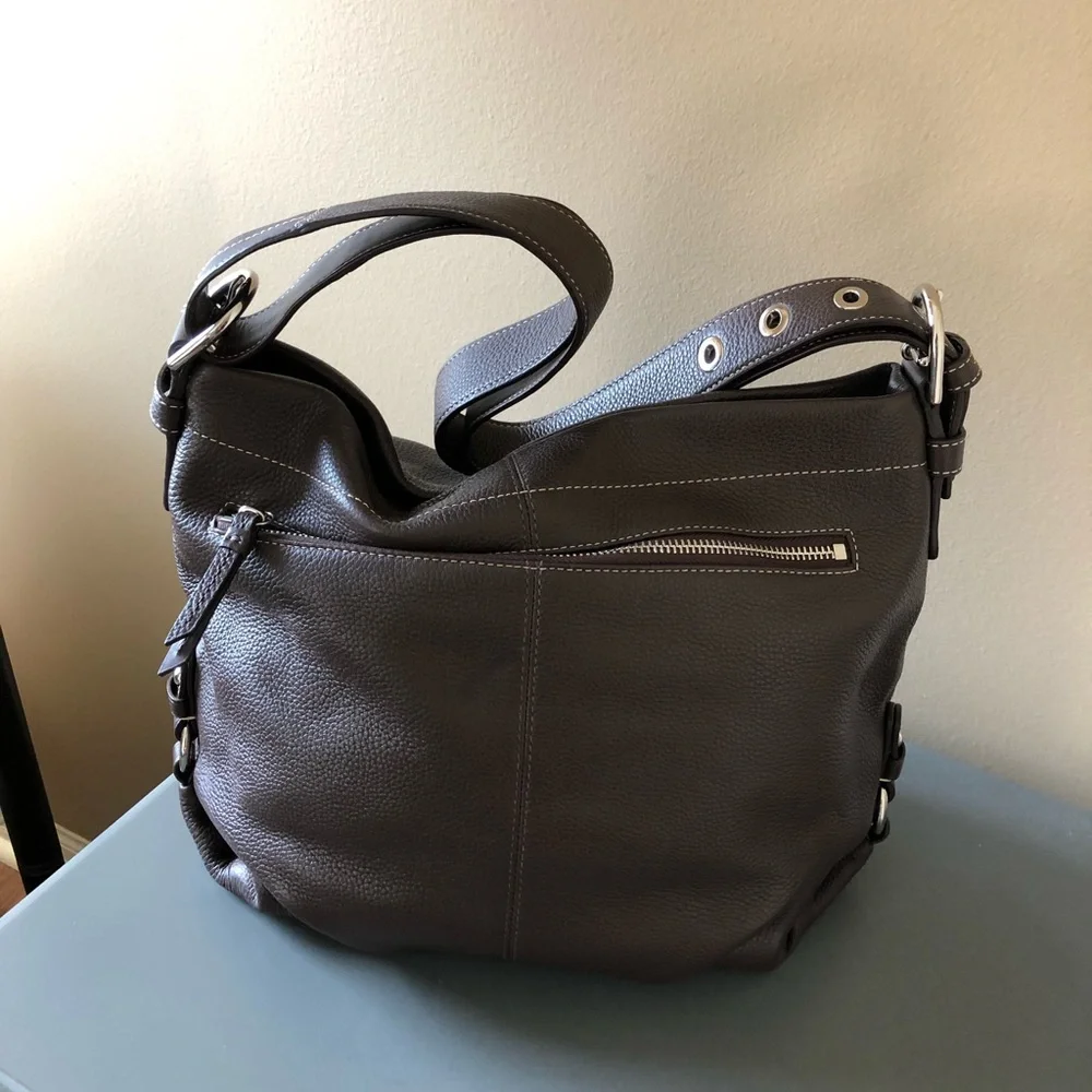 Coach classic dark