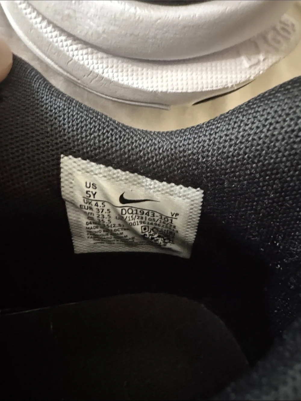 Nike worn twice