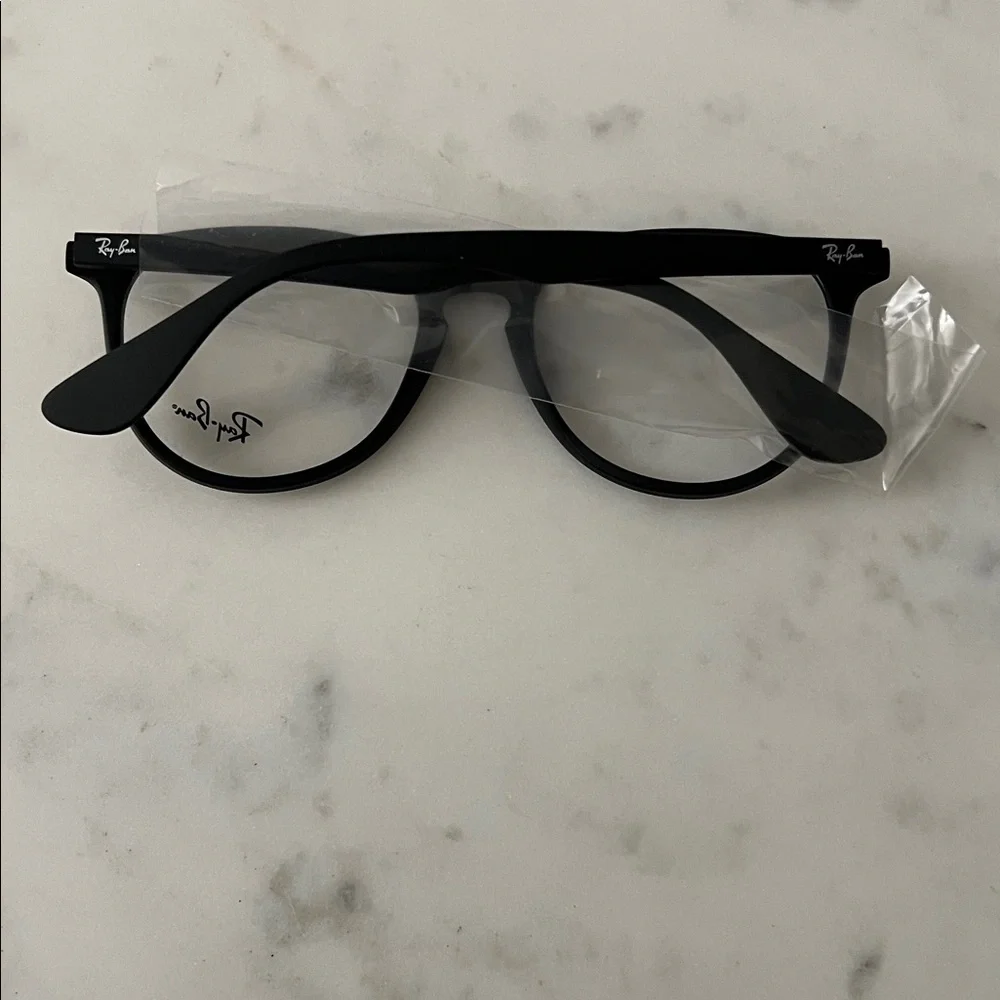 Ray-Ban ban timeless black
