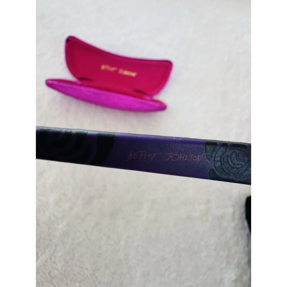 Betsey Johnson 2000 frame