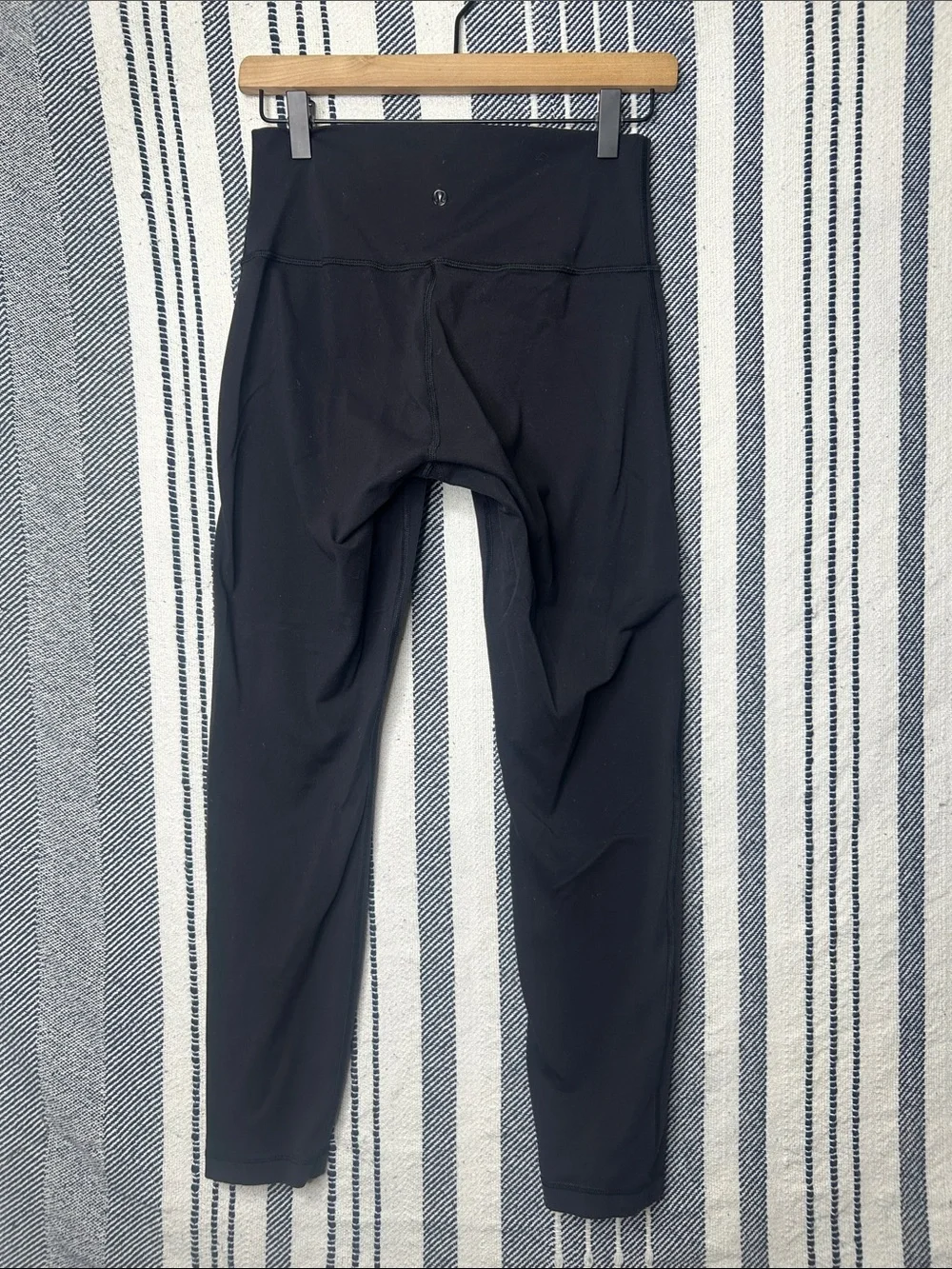 lululemon athletica missing size