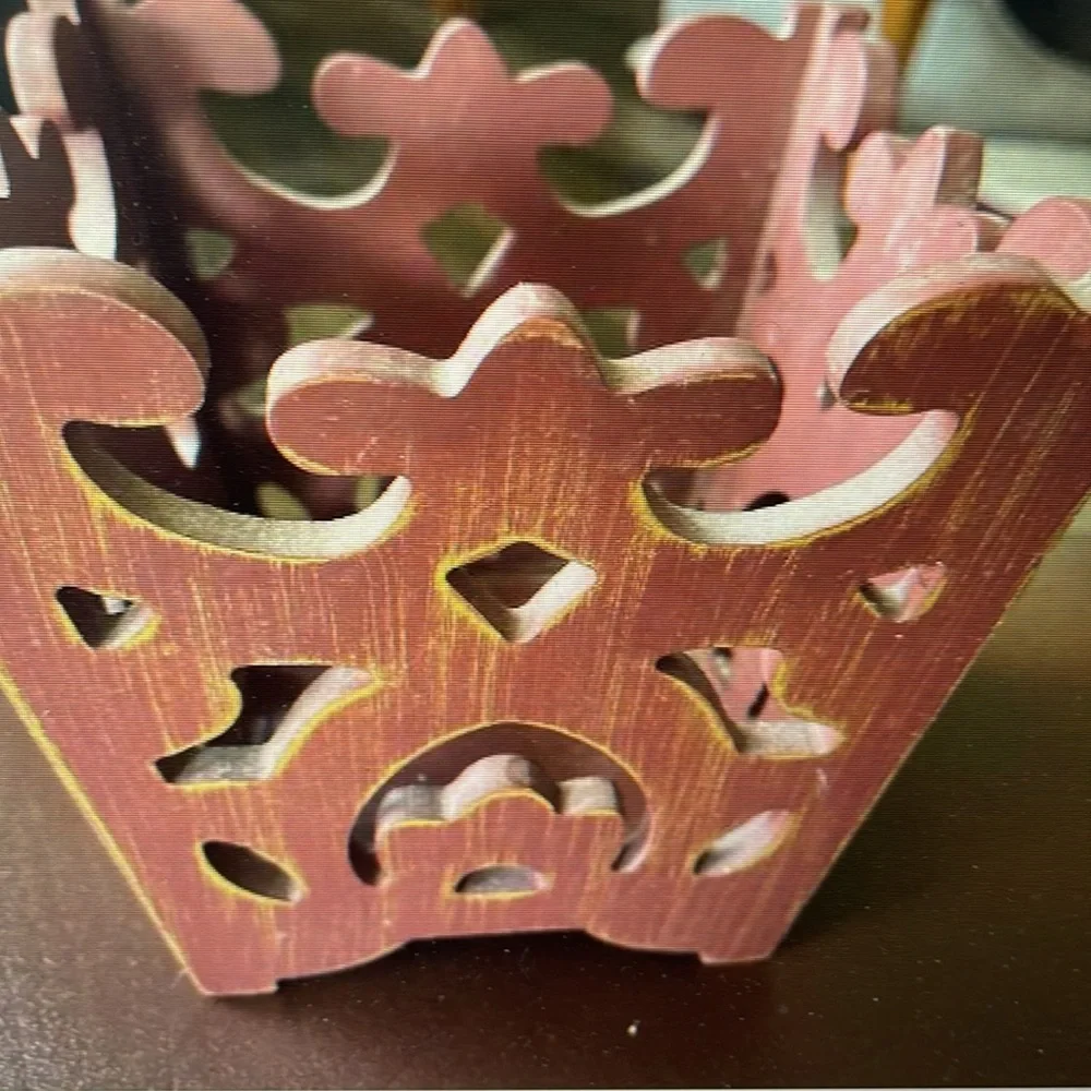 Better Homes & Gardens Filigree Wooden Plant Holder