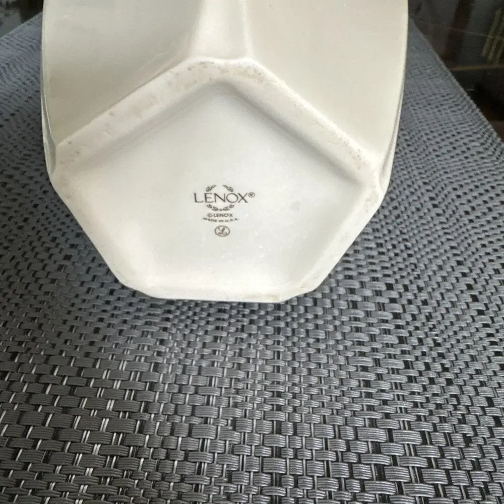 Lenox this vintage