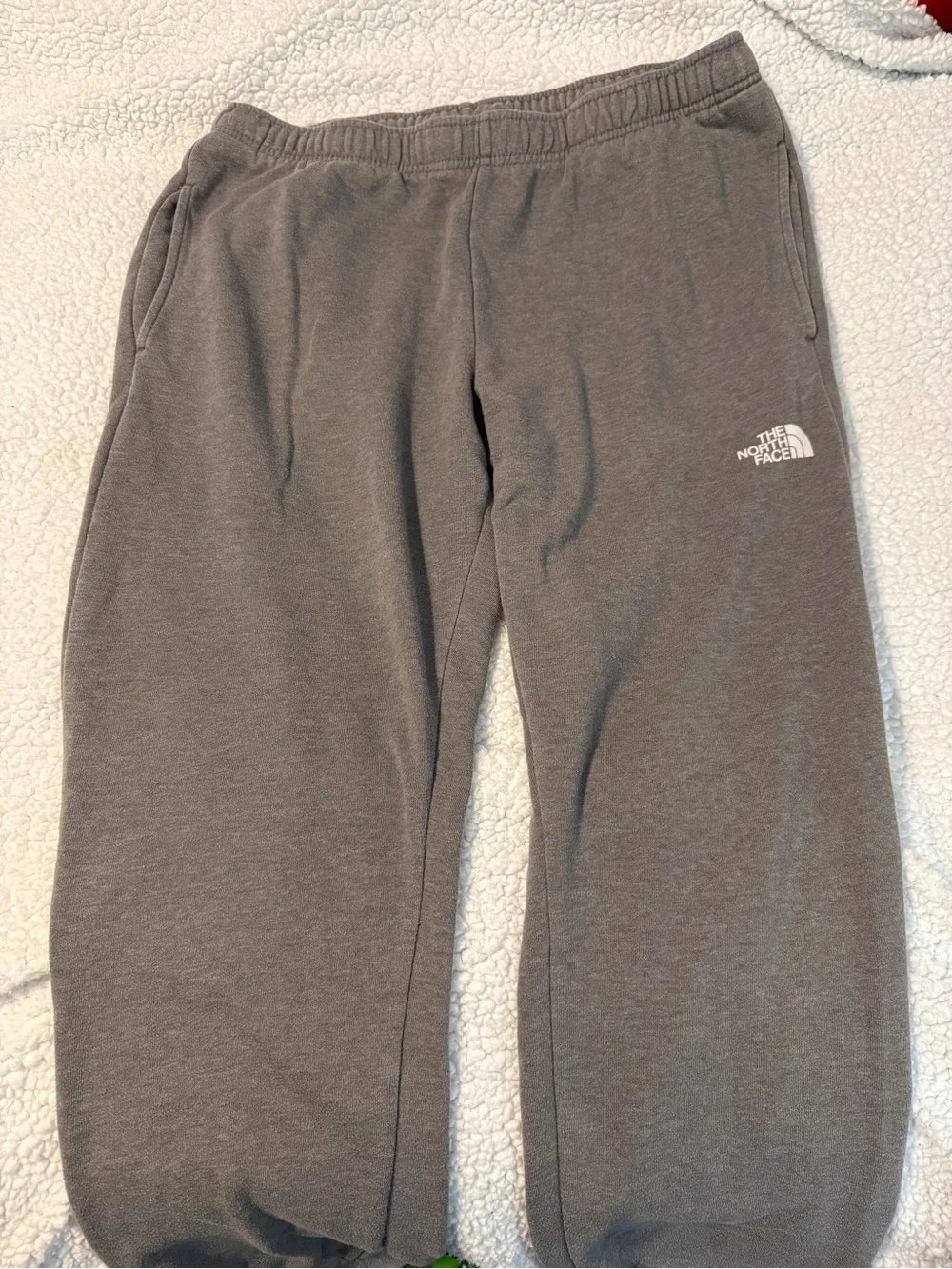 The North Face waist branded essentials