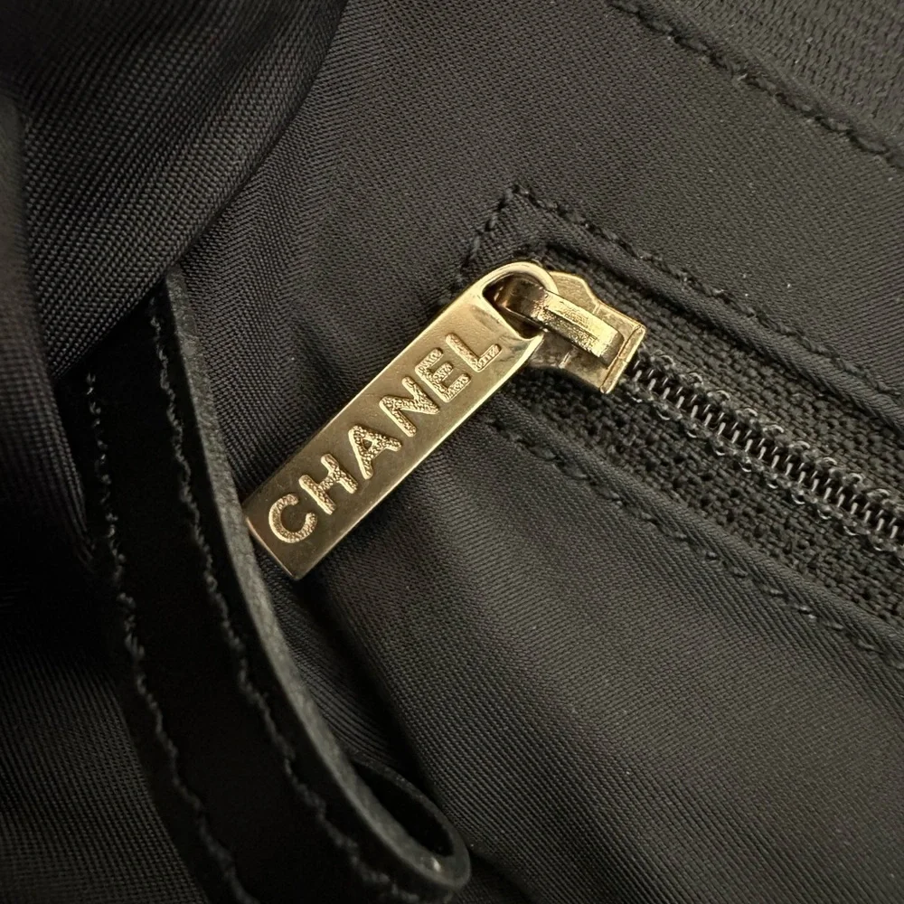 CHANEL this bag