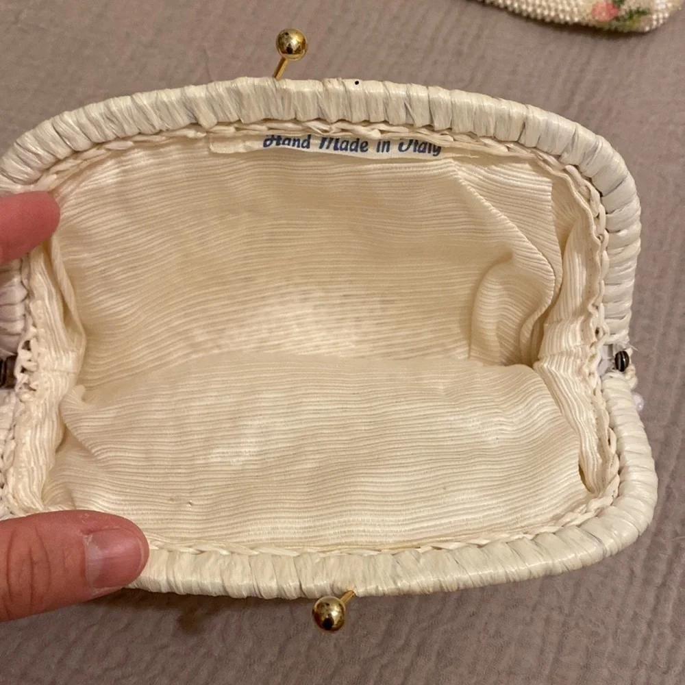 Lumured summer clutches