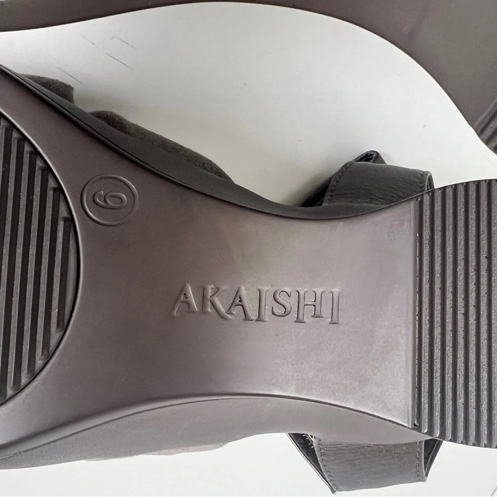 Akaishi wedge strap photos