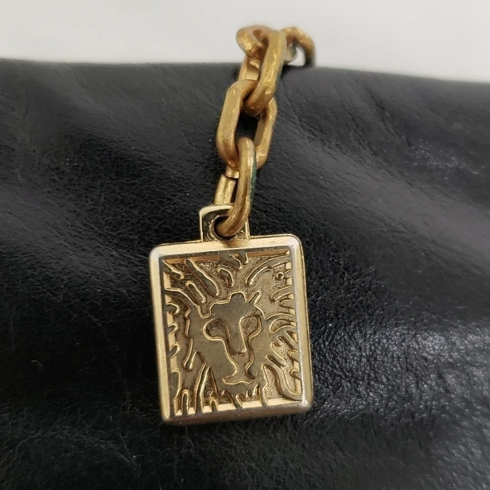 Anne Klein anne klein