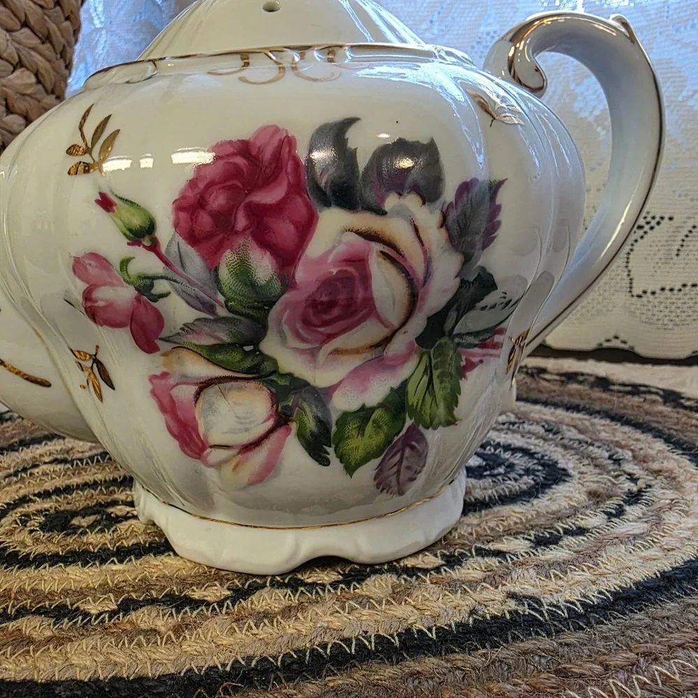 N/A wooden floral
