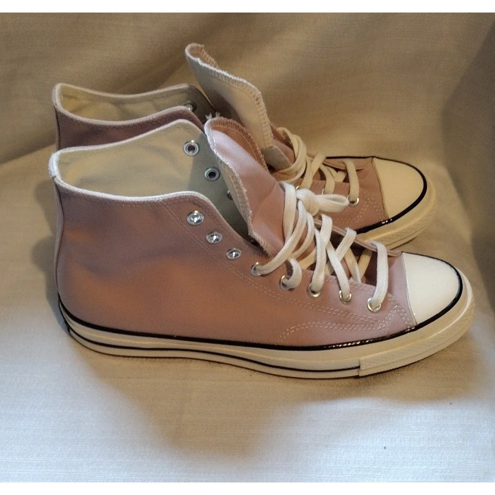 Converse look photos sneakers
