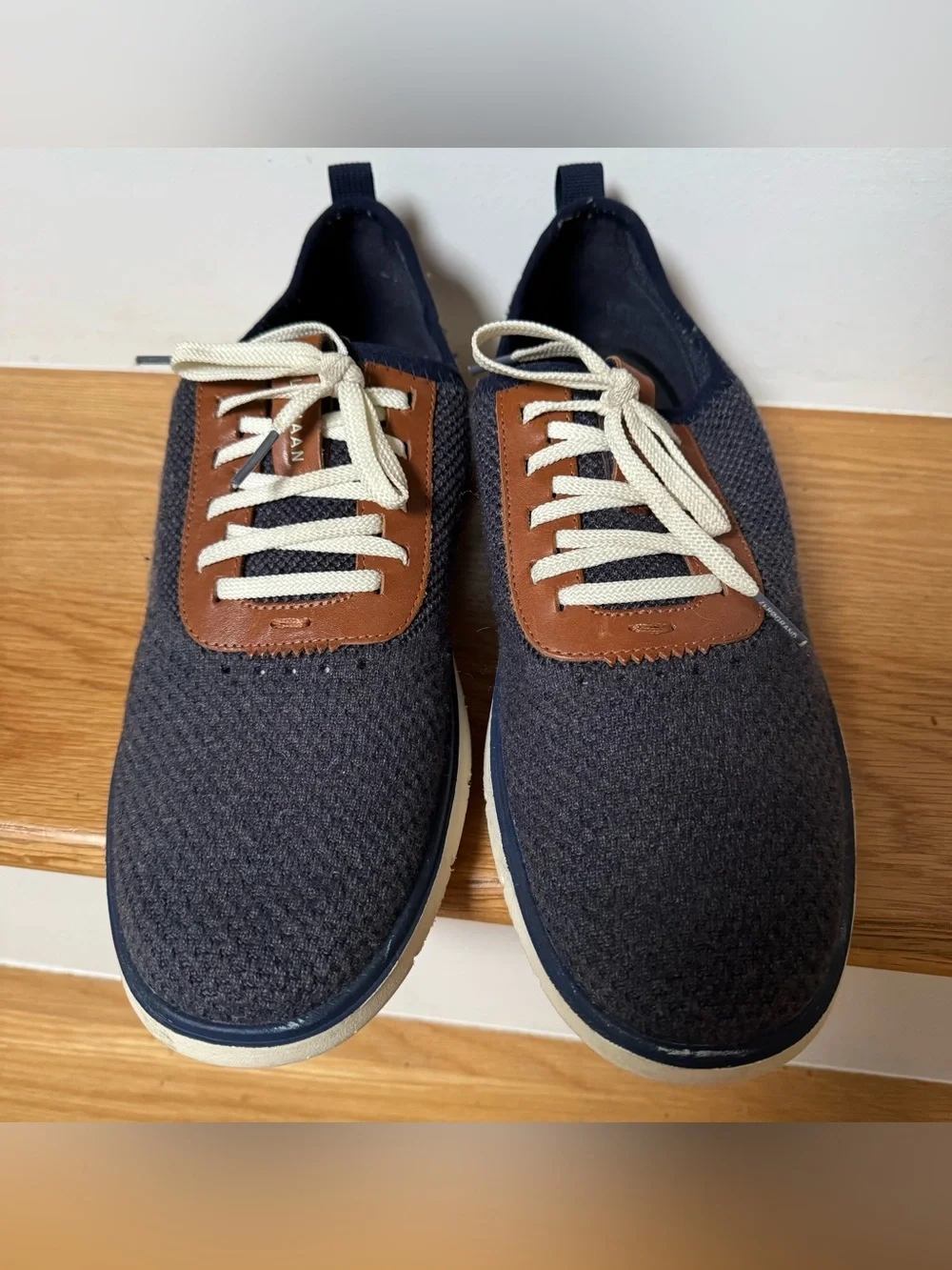 Cole Haan lightweight knit