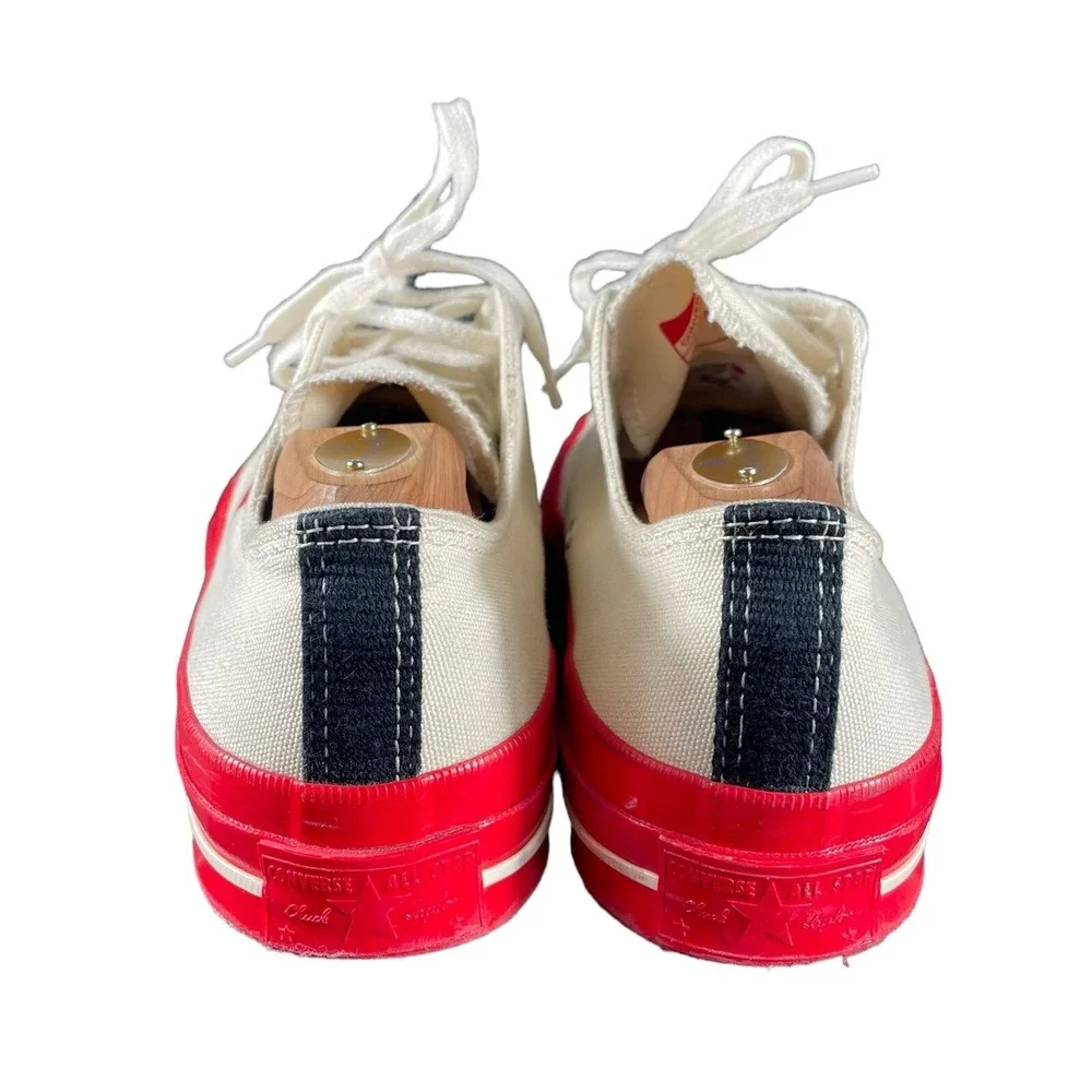 Converse women but egret