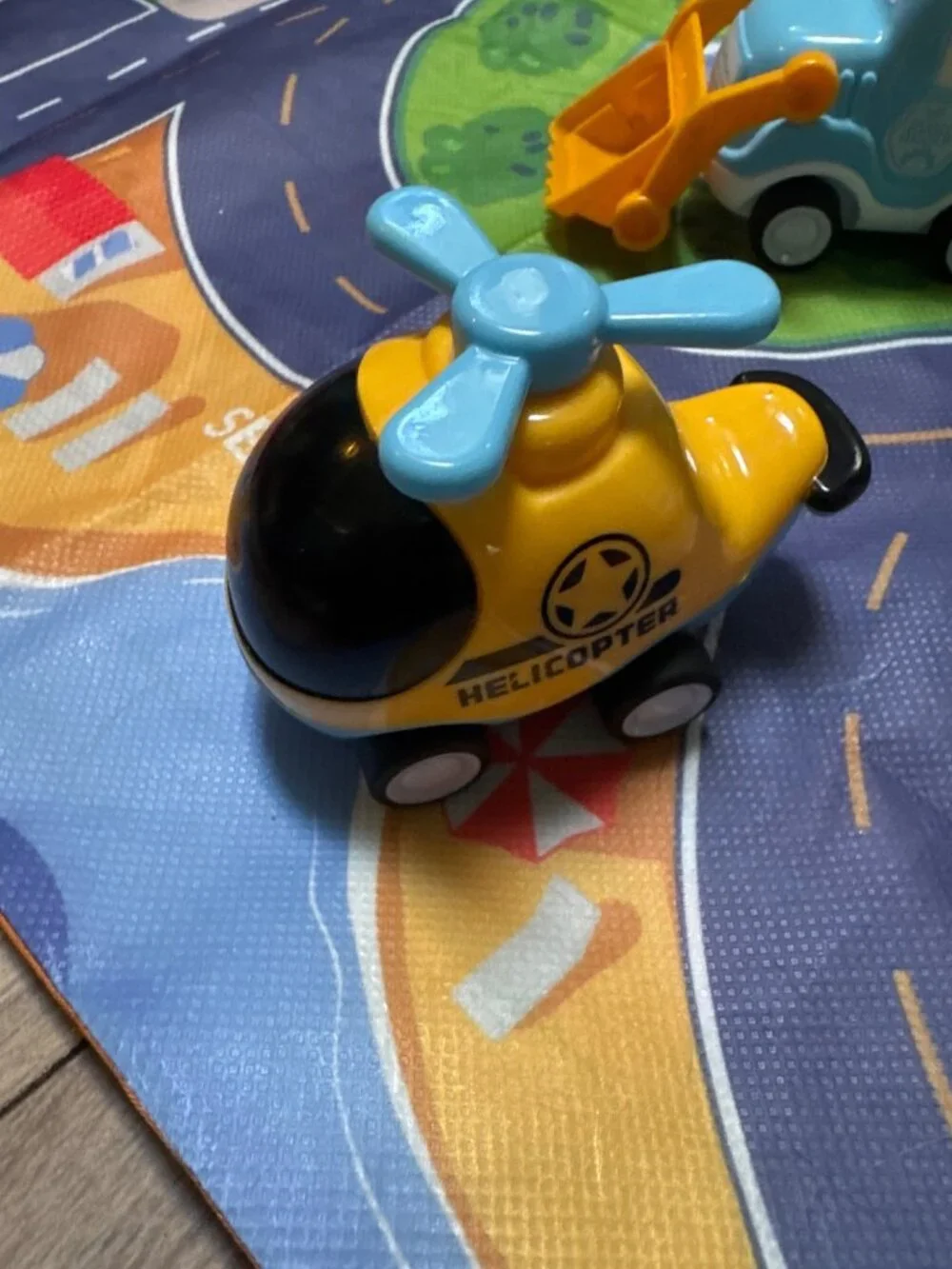 Haktoy lightweight indoor
