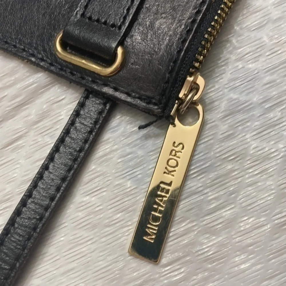 Michael Kors some scuffs