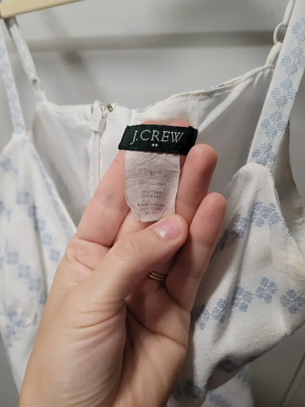 J. Crew design light