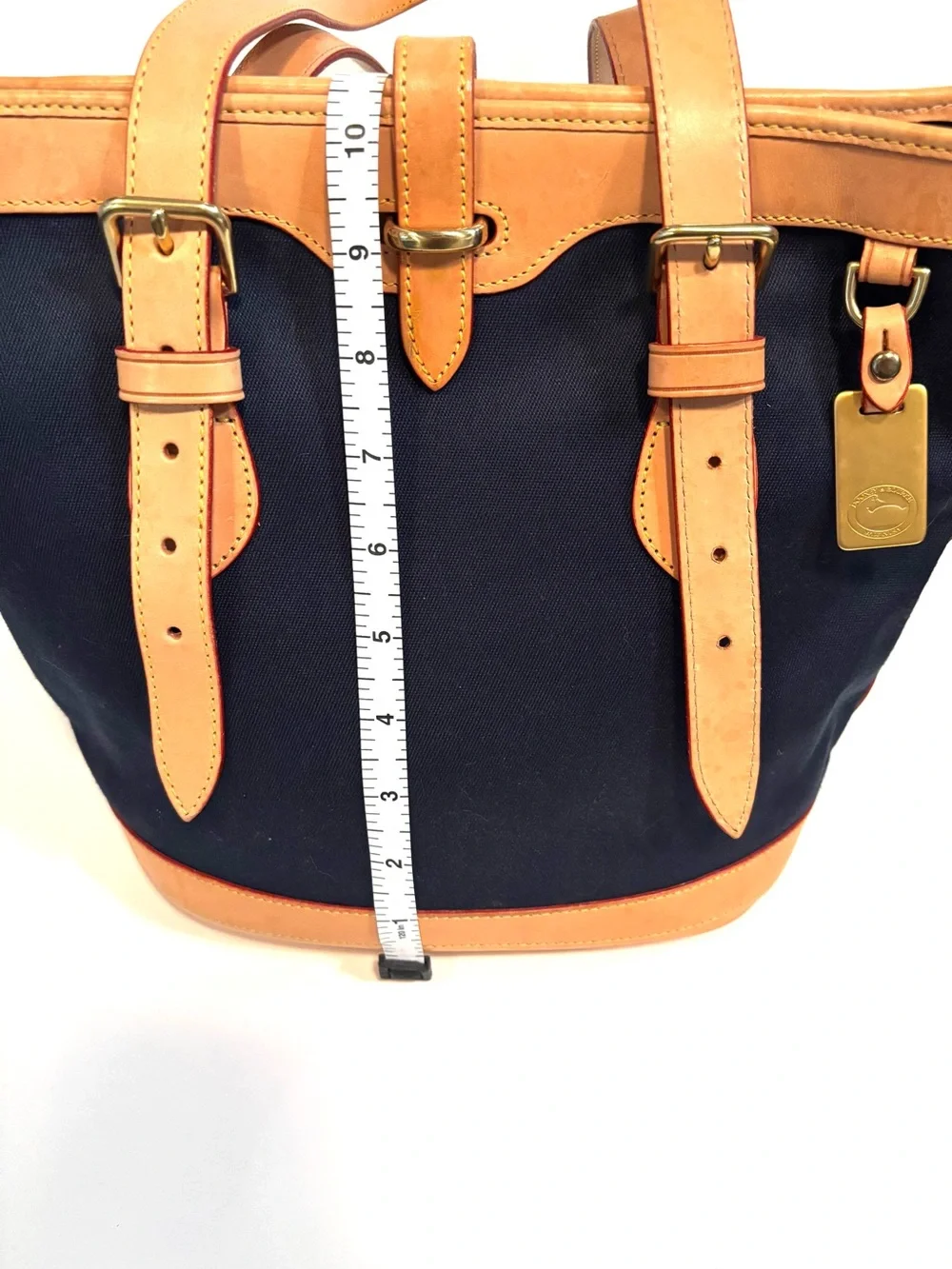 Dooney & Bourke they logo
