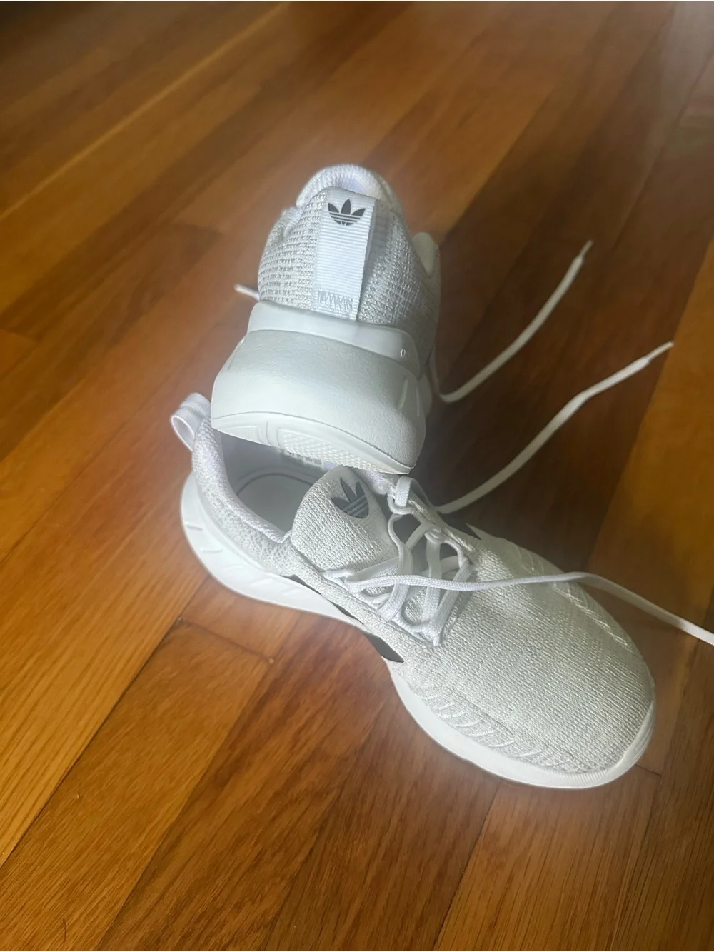adidas sides branding cushioned