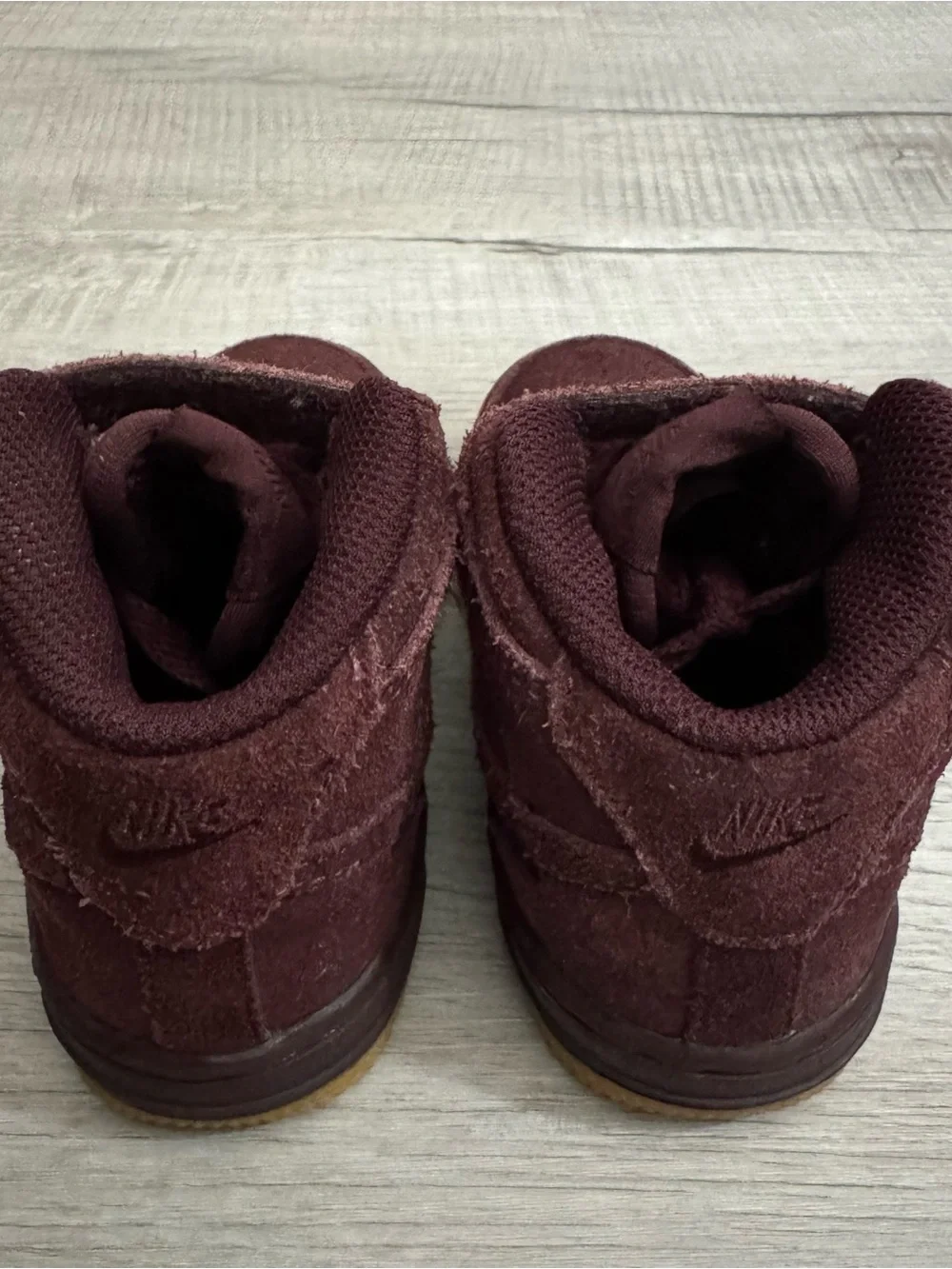 Nike super clean