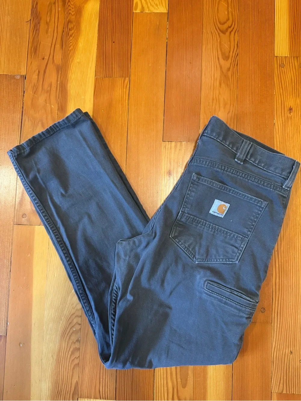 EUC Carhartt Men's Grey Rugged Flex Relaxed Fit Canvas 5-Pocket Work Pant 32x32