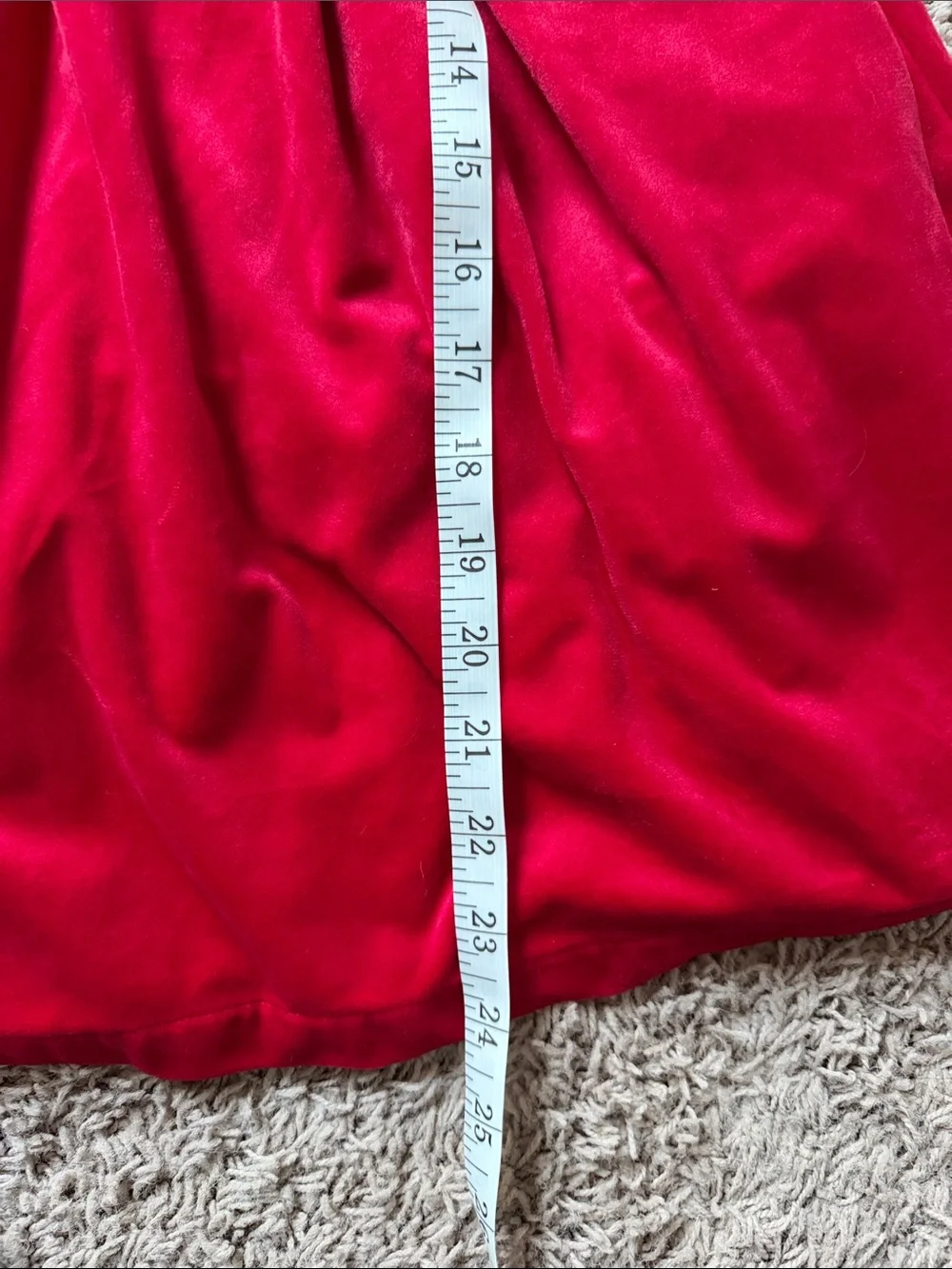 Max Studio festive red