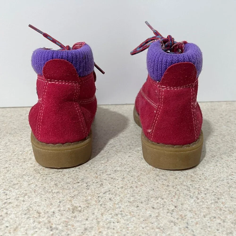 Cherokee pink suede