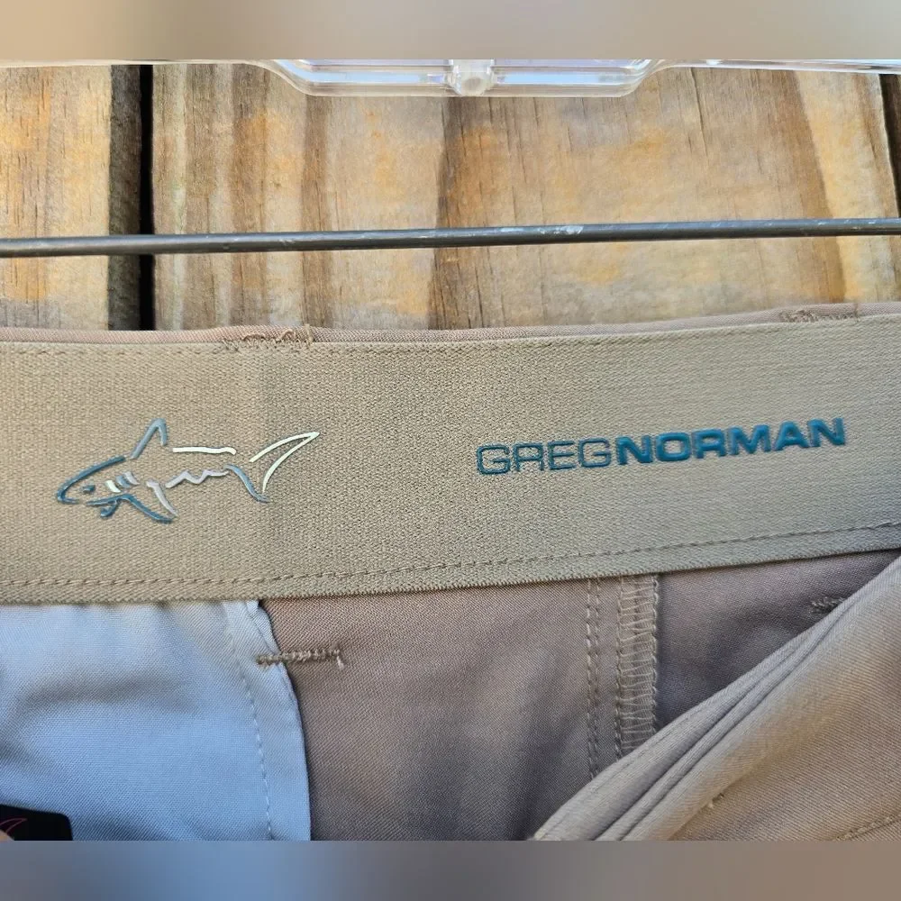 Greg Norman Collection pocket lightweight