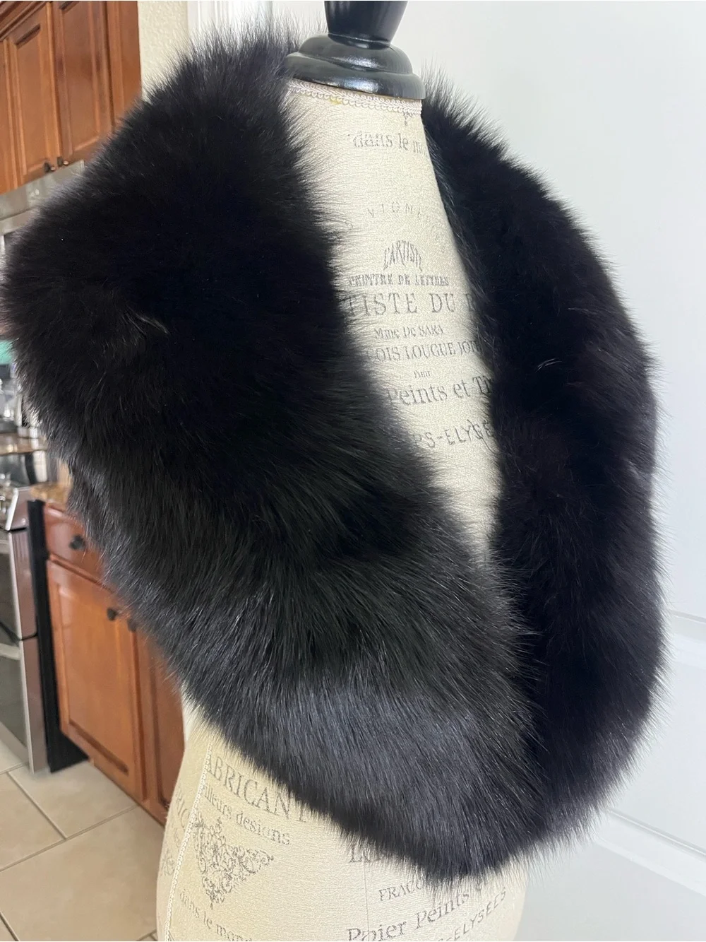 N/A beautiful black