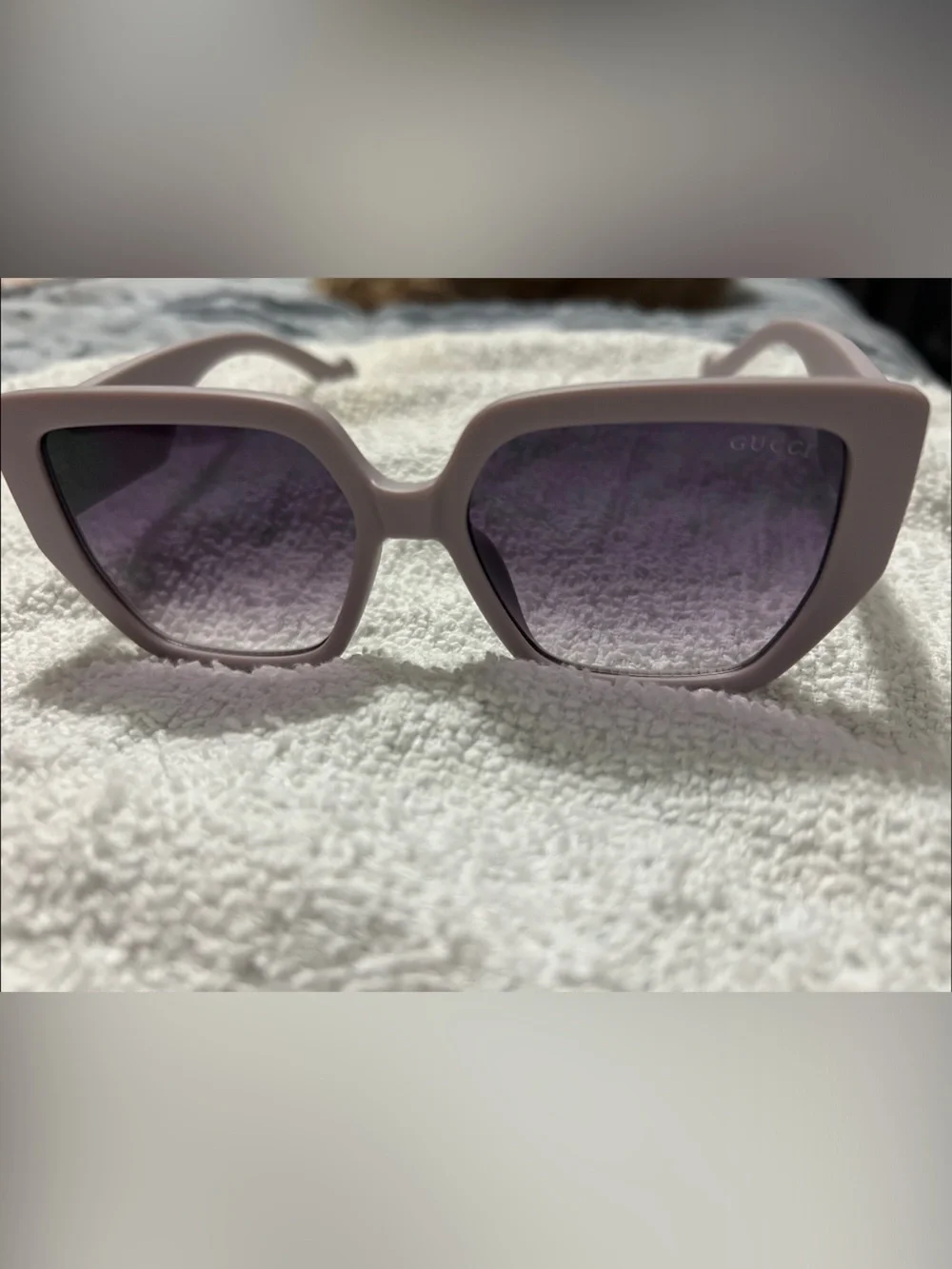 Gucci Lavender Cat-Eye Sunglasses with Purple Tint