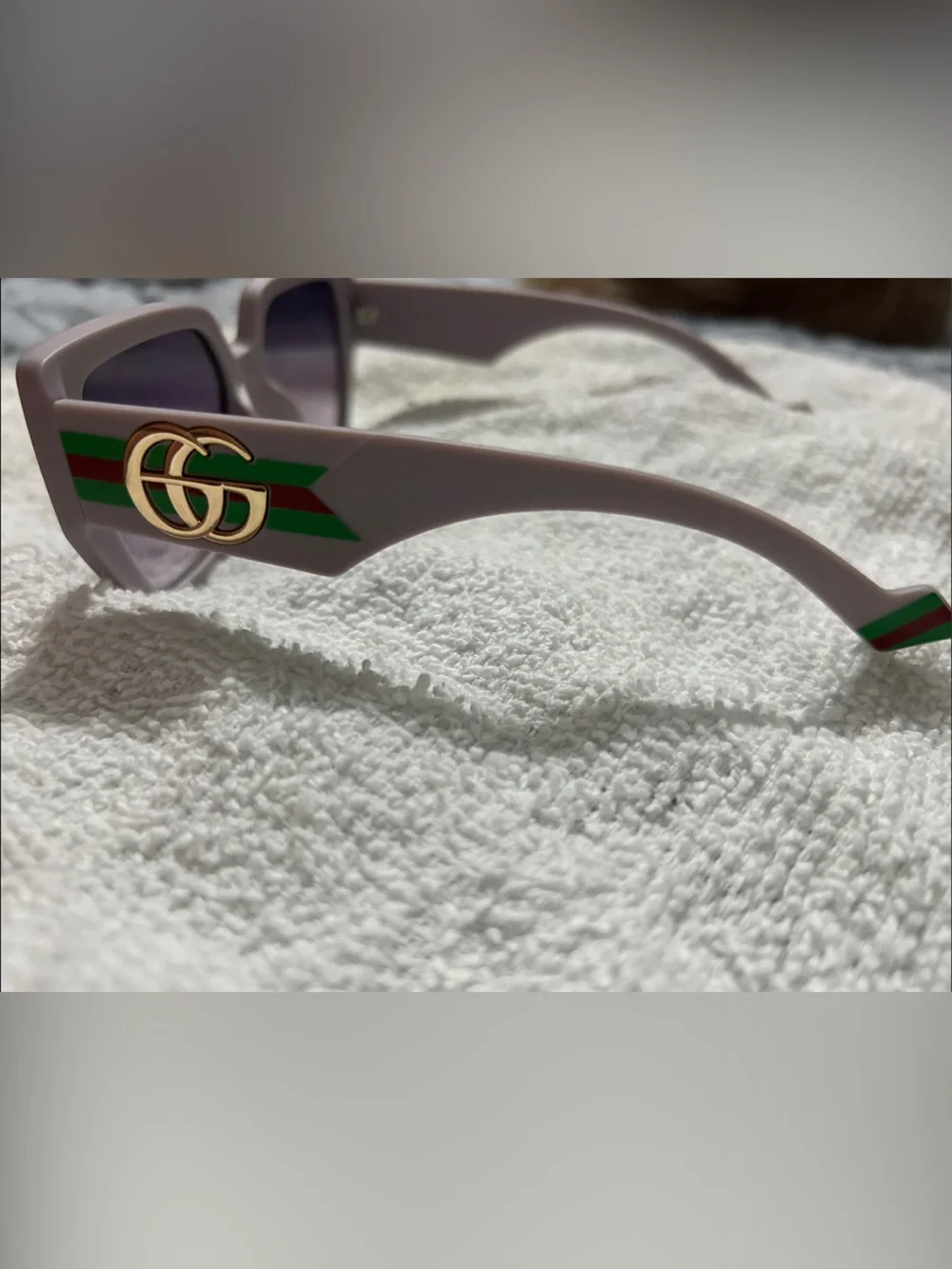 Gucci easy by