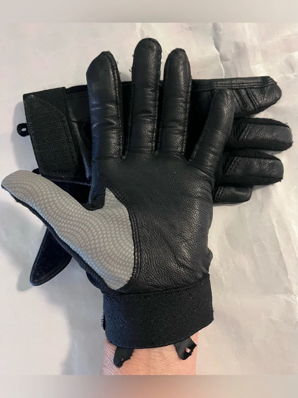 Nike black good palms