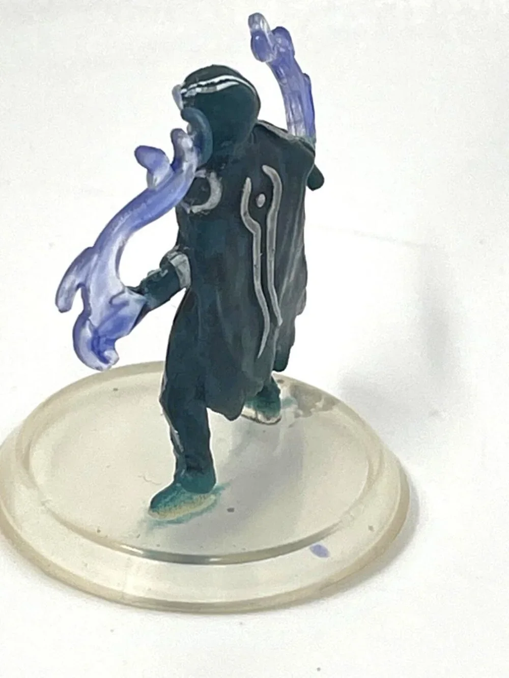 Hasbro 2014 piece euc