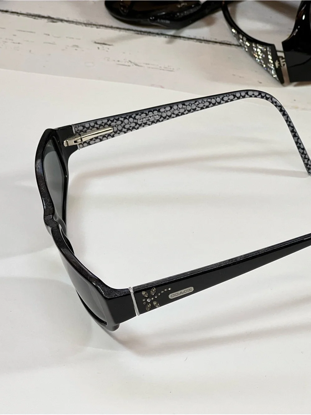 Coach classic sunglasses