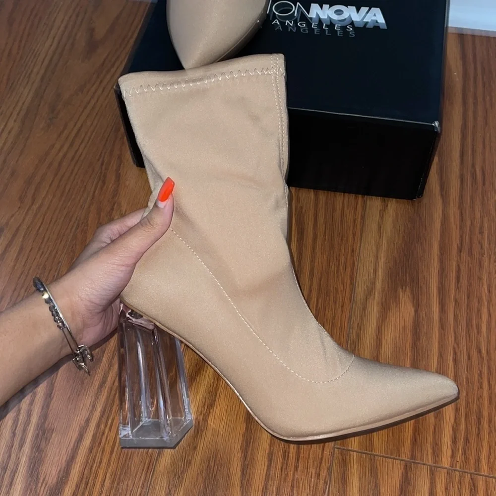 Fashion Nova brand new