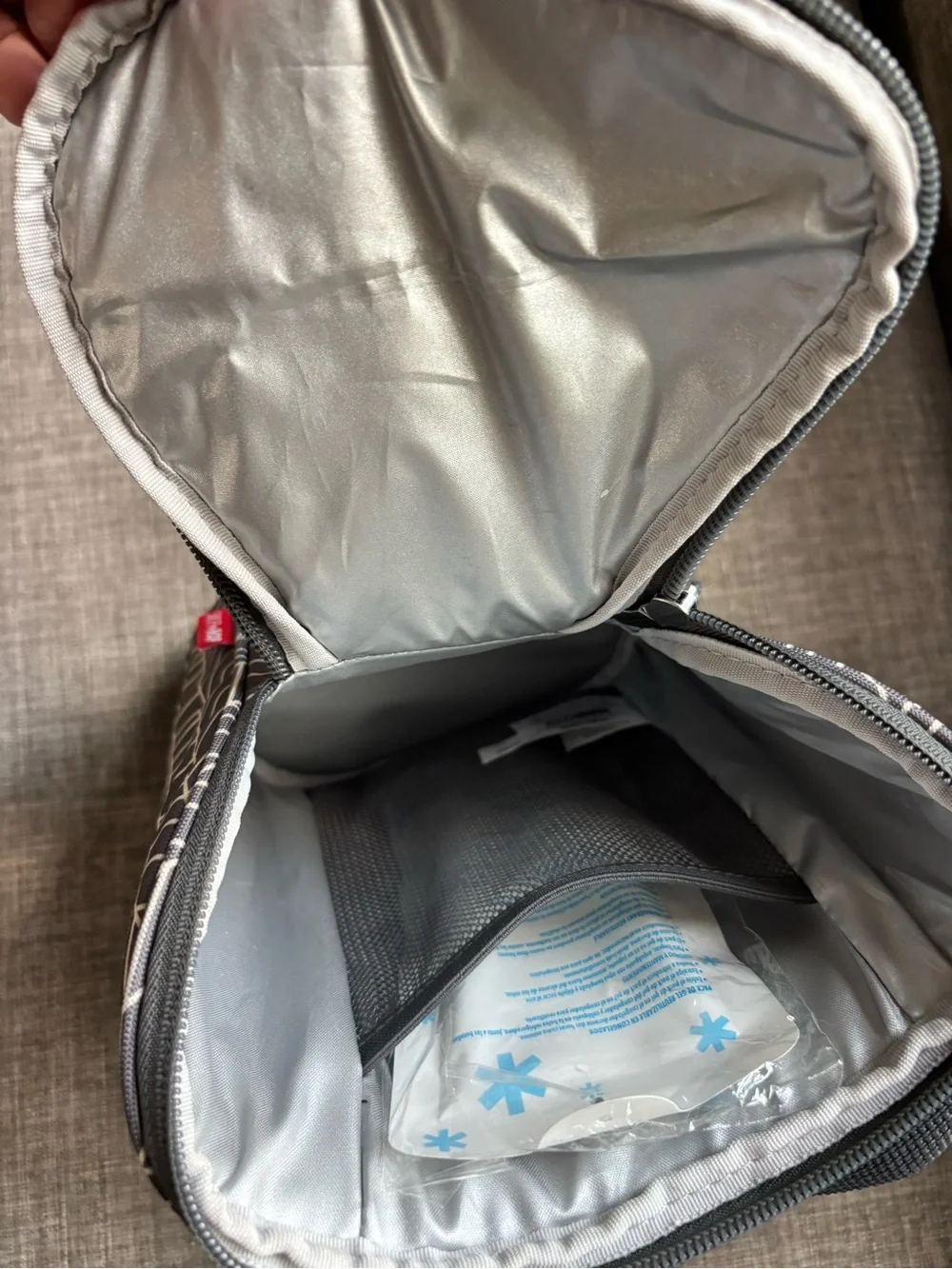 Skip Hop compact insulated