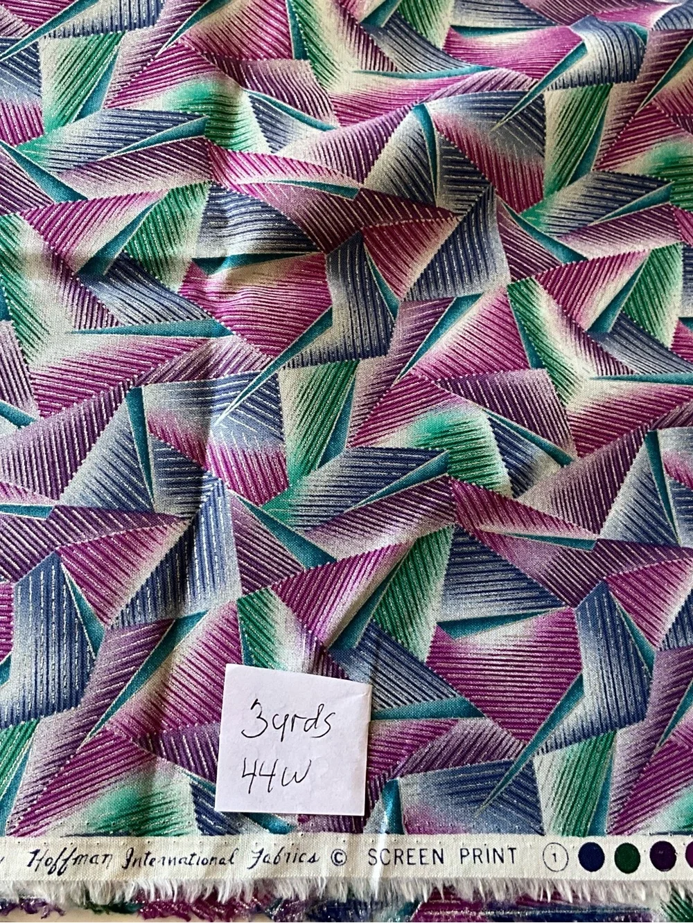 Hoffman of Calif Fabrics provide quilting pink