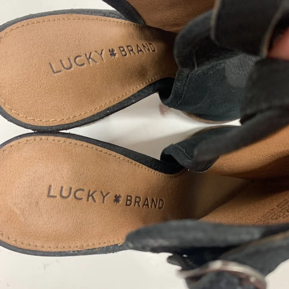 Lucky Brand see physical closure