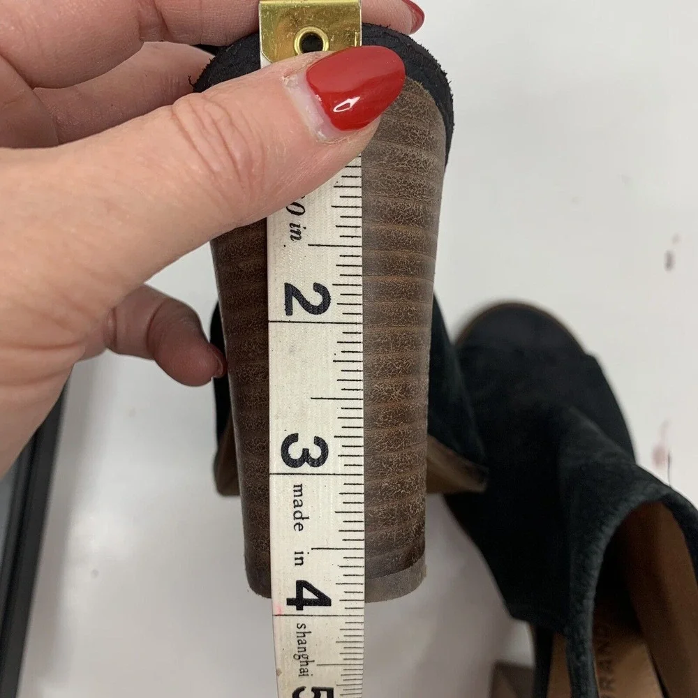 Lucky Brand wear upper