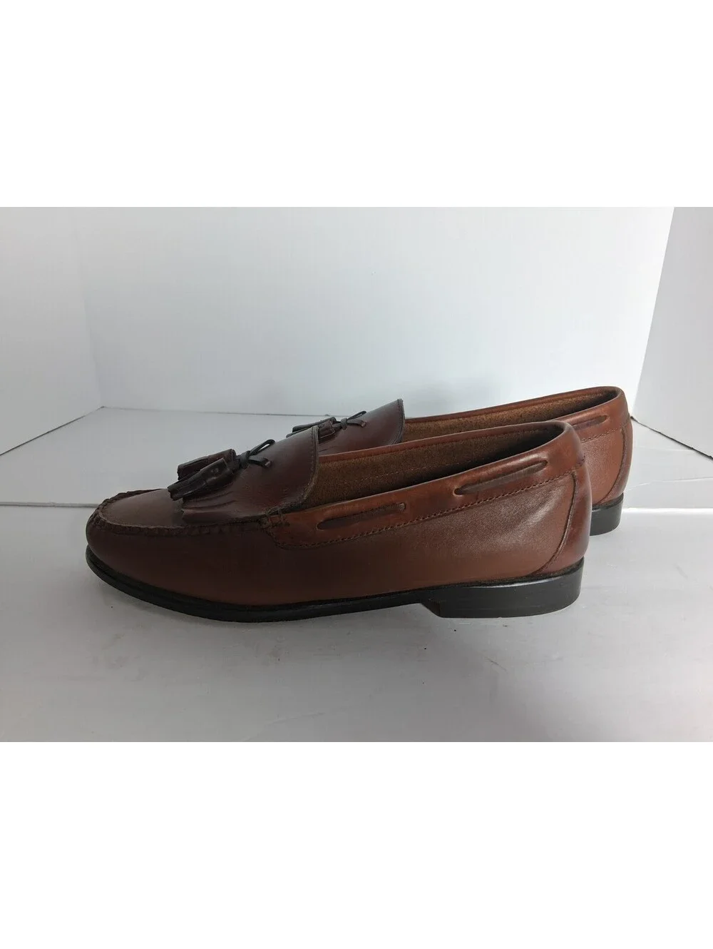 G.H. Bass & Co. insole free