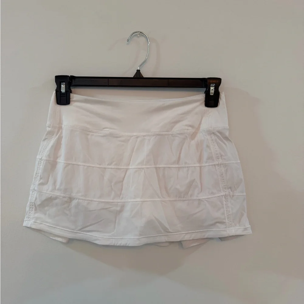 Lululemon Pace Rival Mid-Rise Skirt Short