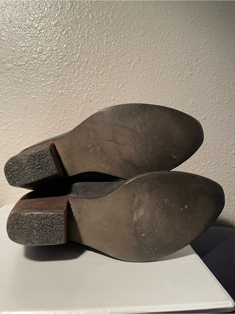 Jeffrey Campbell gore that heels
