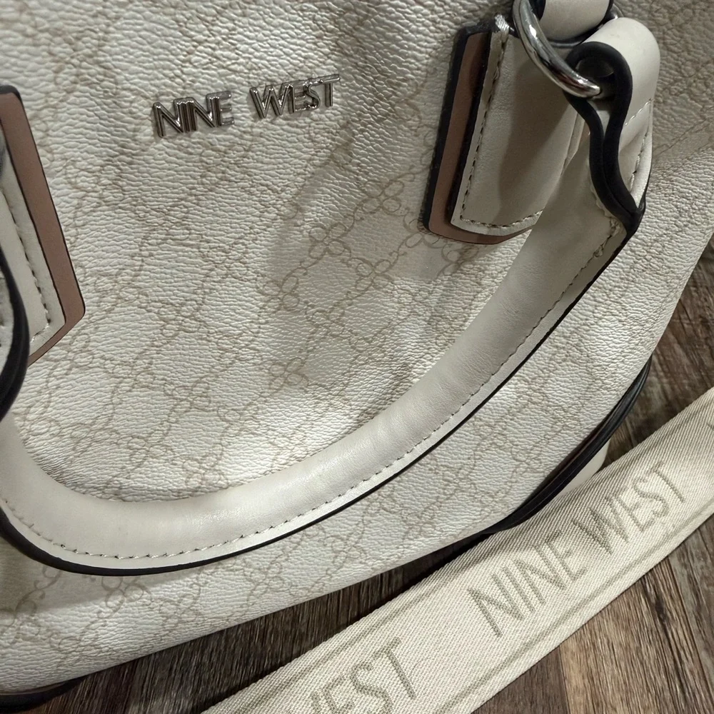 Nine West nine west