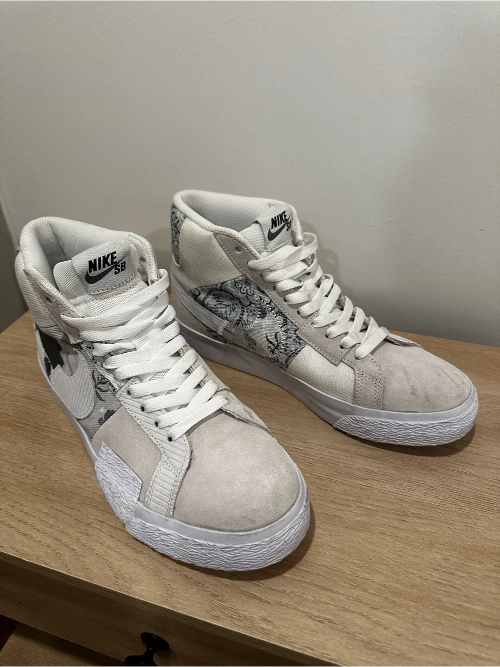 Nike blazer mid