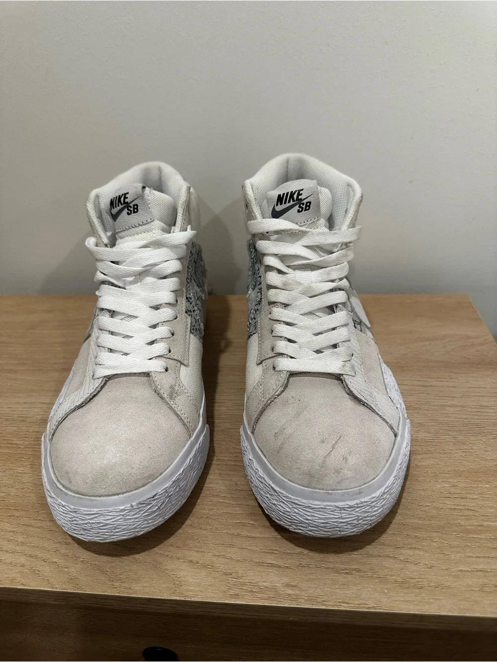 Nike blazer mid