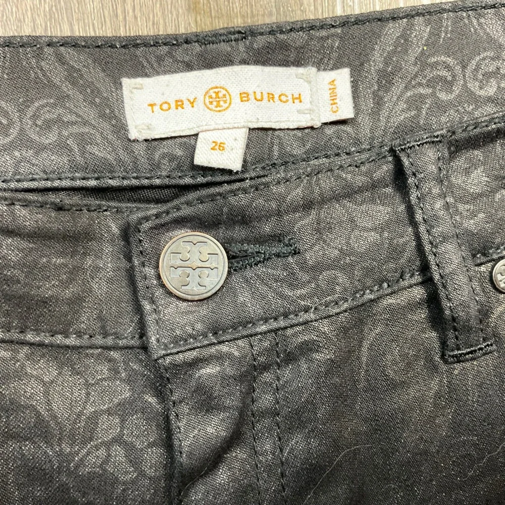 Tory Burch style skinny